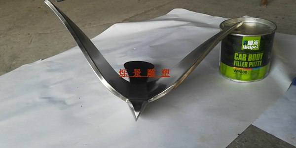 不锈钢和平鸽雕塑