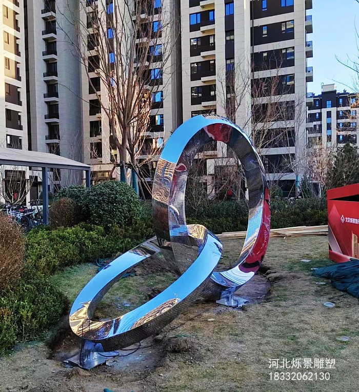 不锈钢圆环雕塑,莫比乌斯环雕塑,镜面不锈钢雕塑 不锈钢圆环雕塑,莫比乌斯环雕塑,镜面不锈钢雕塑